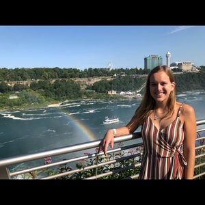 Meet your Posher, Jade